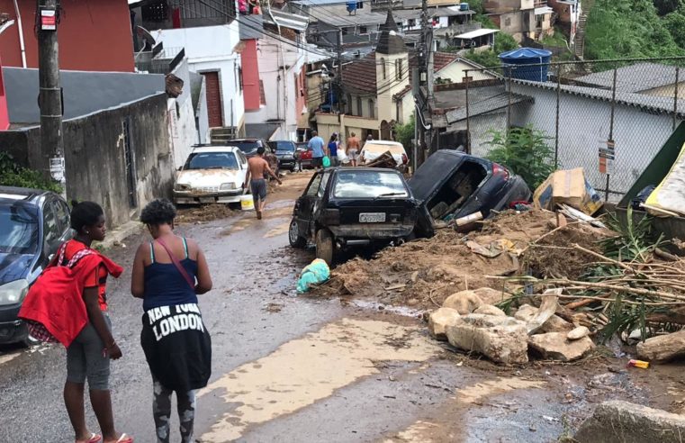 Prefeitura remove mais de 140 carros das ruas
