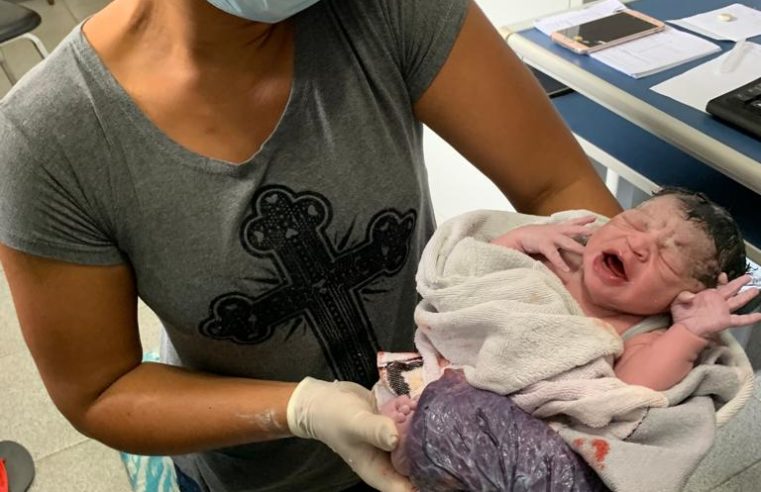 Vida e esperança: bebê nasce em ponto de apoio montado pela Prefeitura no Dr. Thouzet