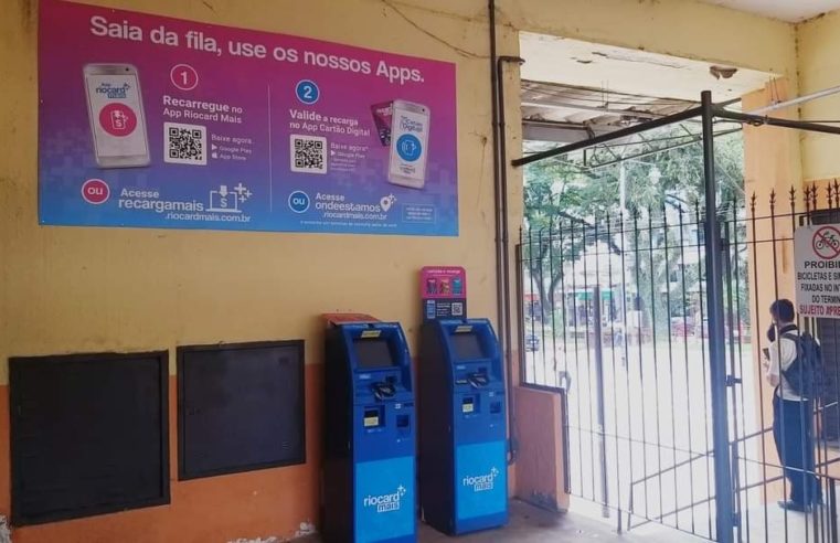 Alagamento danifica máquinas para recarga dos cartões de passagem em Petrópolis