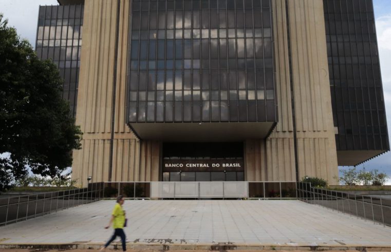 Banco Central informará novos valores esquecidos a partir de maio