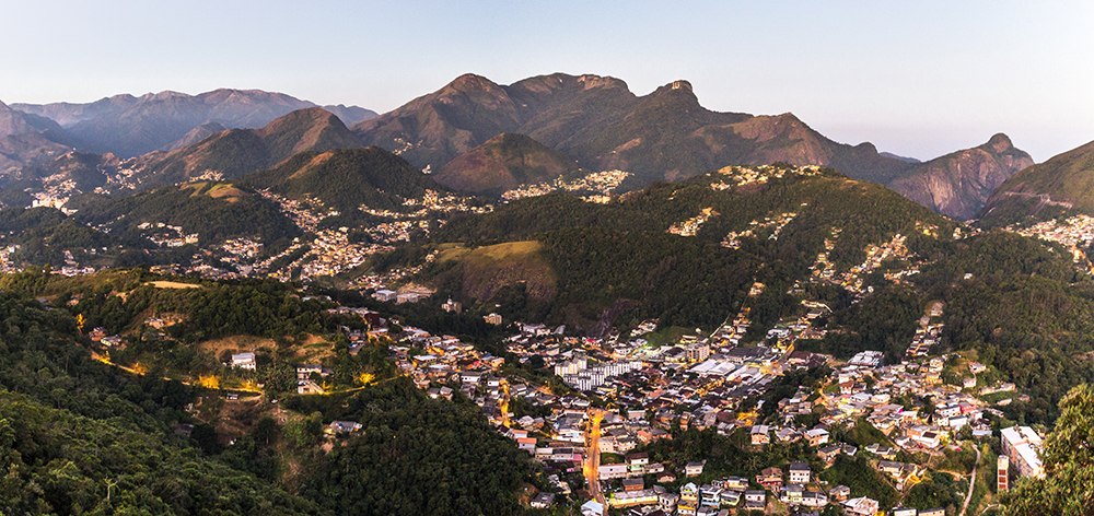 Águas do Imperador informa que abastecimento de água está regularizado em Petrópolis