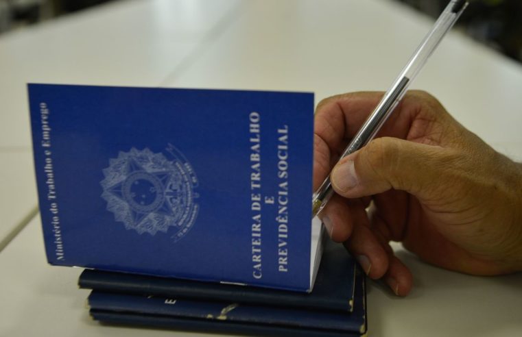 De recepcionista a médico em radiologia: veja as vagas disponíveis esta semana no Balcão de Empregos da Prefeitura de Petrópolis