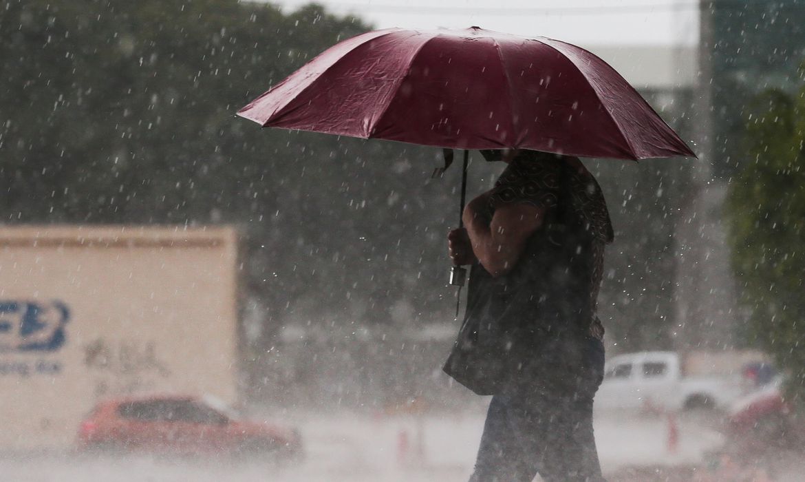 Clima tempo alerta para chuva forte e volumosa em toda Serra Fluminense