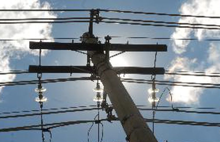 Prefeitura rompe contrato com a empresa de iluminação pública e anuncia contratação emergencial para a continuidade do serviço