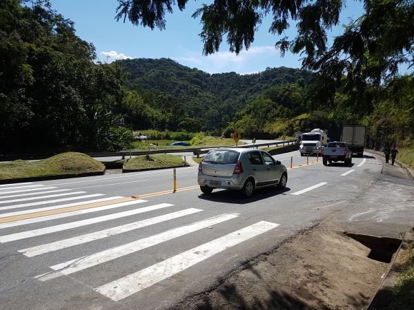 MPRJ, Prefeitura e Estado vistoriam trecho da BR 040 que possibilita ligação viária entre os bairros do Quitandinha e Bingen, em Petrópolis