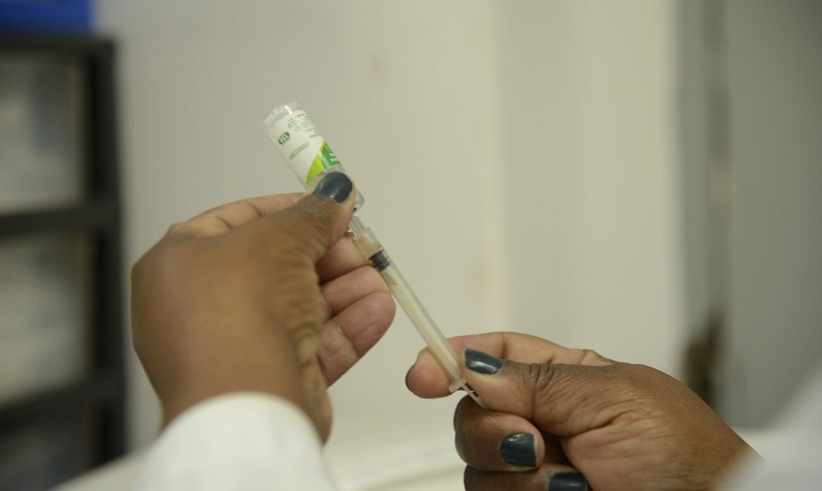 Boletim mostra queda dos casos de covid-19 na cidade do Rio de Janeiro