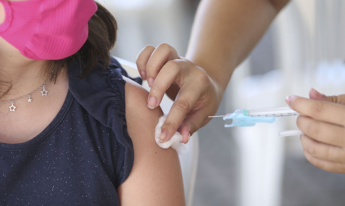 Covid-19: ocupação de UTIs do SUS passa de 80% em oito estados e no DF
