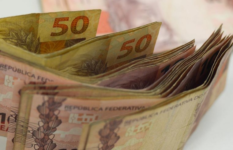 Nascidos a partir de 1984 podem sacar hoje valor esquecido em bancos