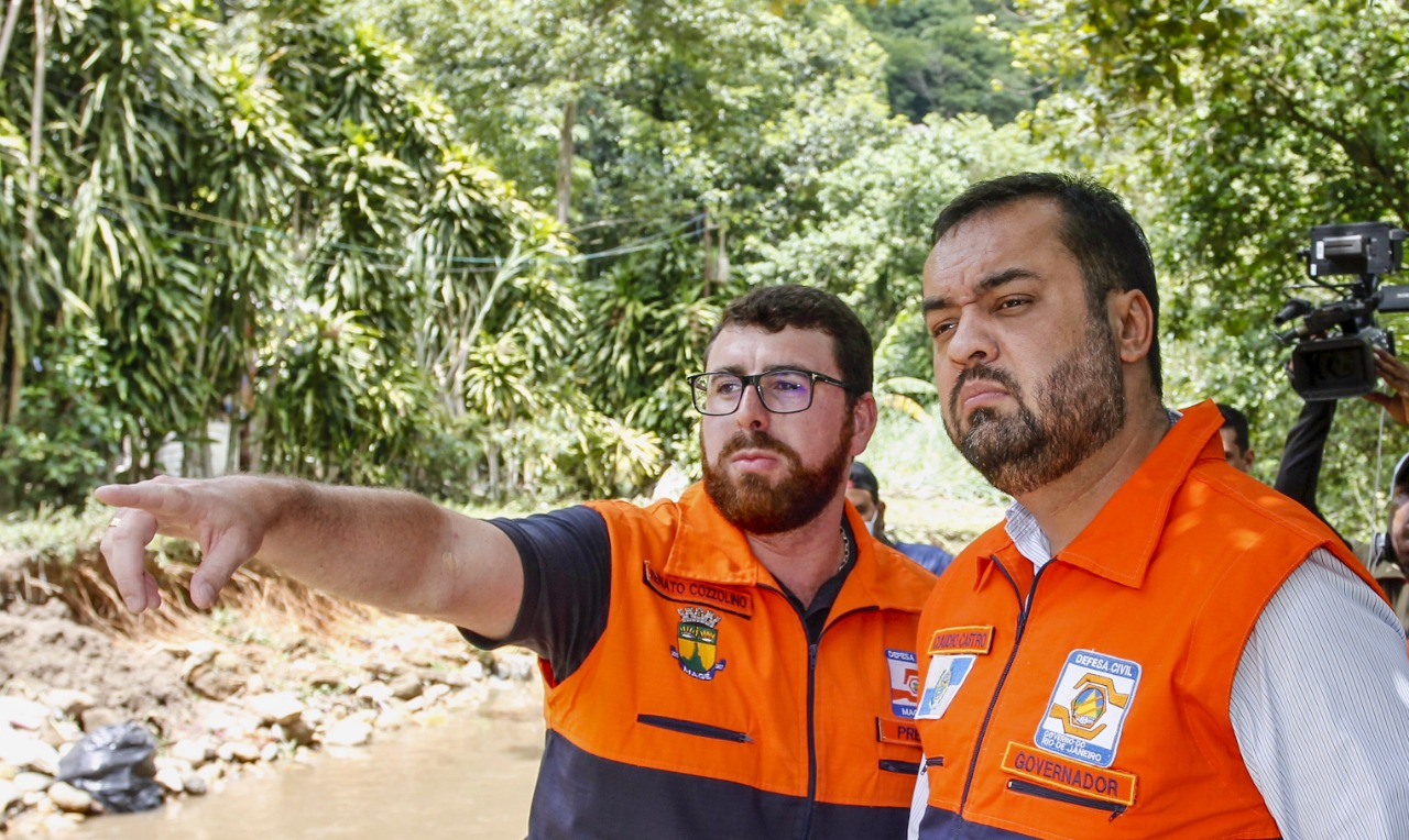 Governador visita Magé e presta apoio à cidade após fortes chuvas