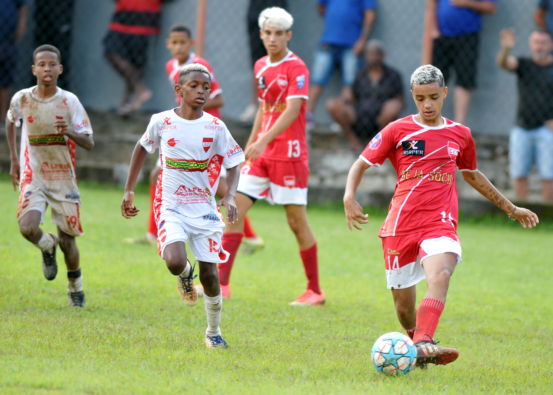 Finais do Futebol de Campo serão realizadas neste domingo (13) em Petrópolis