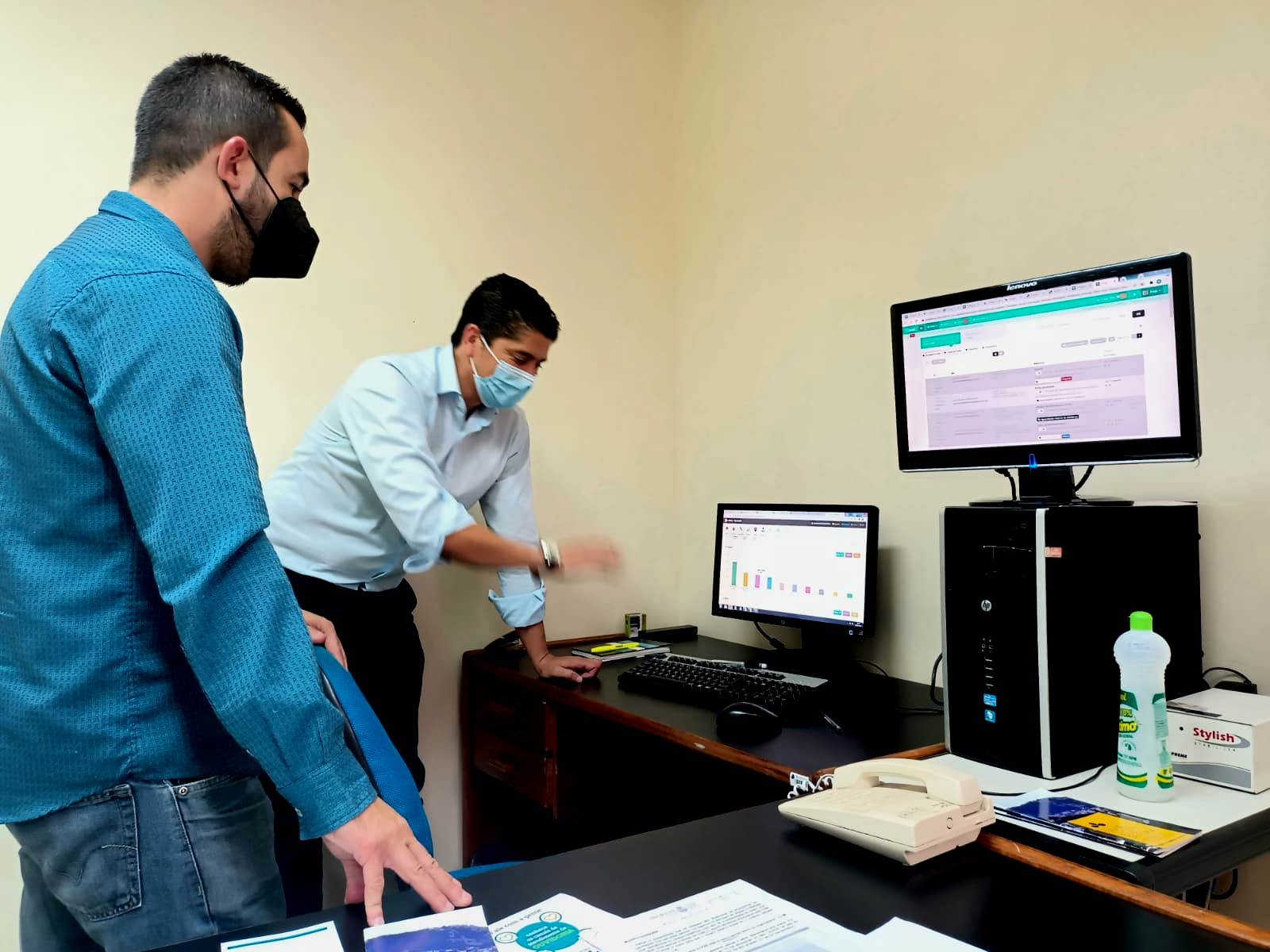 Equipe de Teresópolis faz visita técnica à Ouvidoria de Juiz de Fora para conhecer estrutura e otimizar o atendimento à população