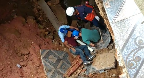 Terreno cede e duas pessoas são engolidas por buraco na Rua do Túnel