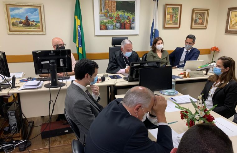 Audiência especial com membros da Prefeitura, Governo do Estado, MPRJ E INEA, trata sobre a urgência da macrodrenagem dos Rios Quitandinha e Piabanha