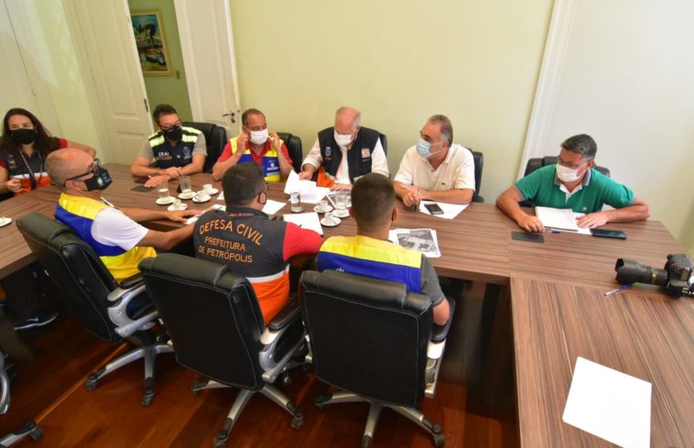 Prefeitura entrega, oficialmente, obras do PAC Encostas ao Governo do Estado