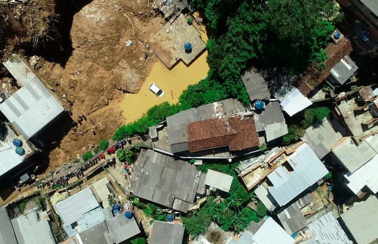 MPRJ recomenda à Prefeitura de Petrópolis que informe de forma eficaz alterações de pontos de apoio para quem precisa deixar suas casas