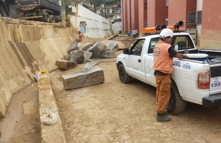 Desmontes de 850 toneladas de rocha já foram realizados em diferentes regiões