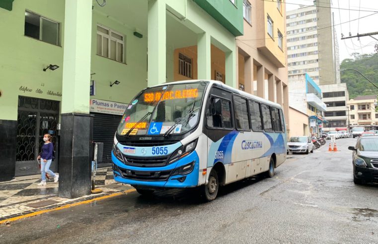 Operação das linhas de ônibus está 94% restabelecida em Petrópolis