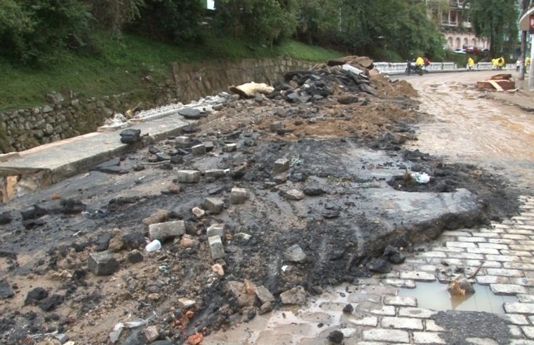 Ruas de Petrópolis permanecem com alterações