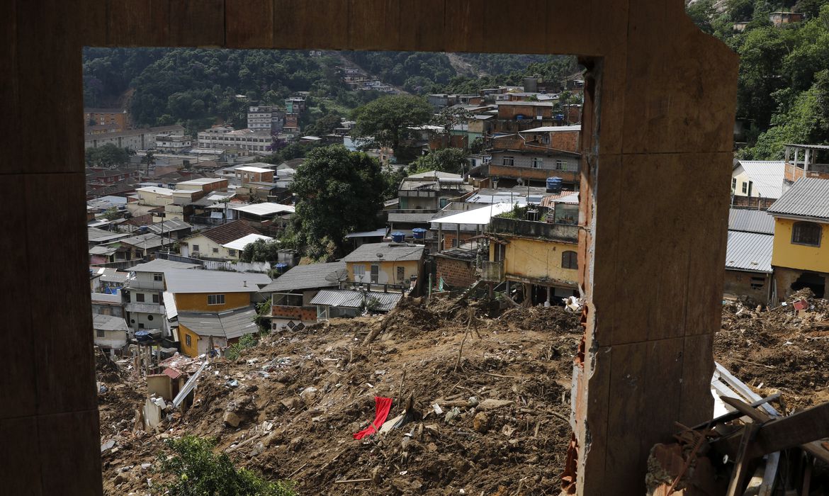Contratos de transferência voluntária para Petrópolis vão até dezembro