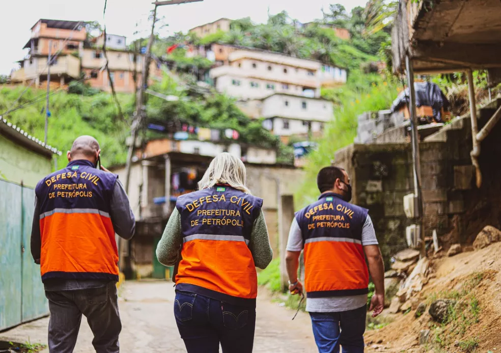 Fake news sobre contratação de profissionais para Defesa Civil circula na internet