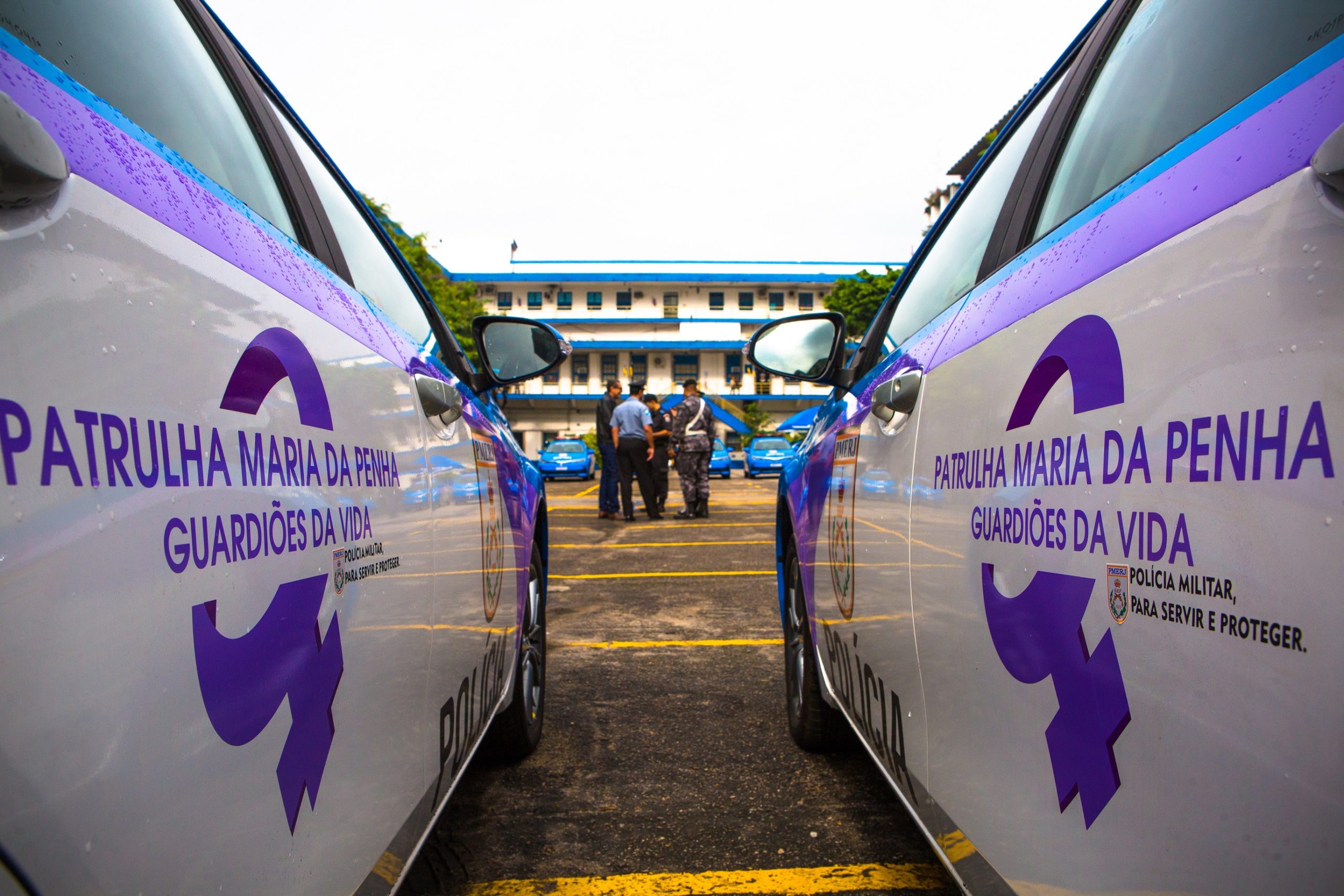 Patrulha Maria da Penha marca presença nos desfiles de Carnaval