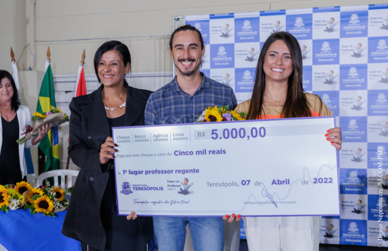 Prefeitura de Teresópolis premiou projetos de professores da rede municipal