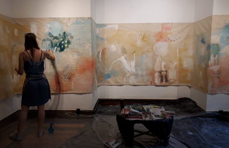 Casa de Petrópolis recebe a mostra ‘7 sentidos’ com artistas renomadas no cenário mundial