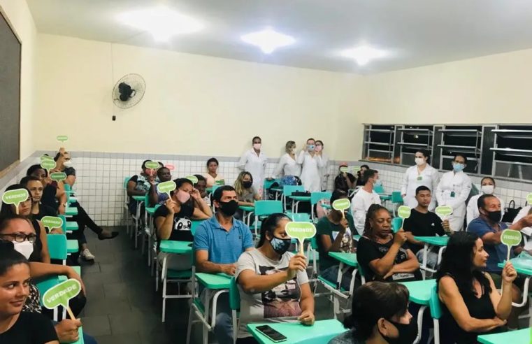 Programa Saúde na Escola leva ação educativa para alunos do EJA