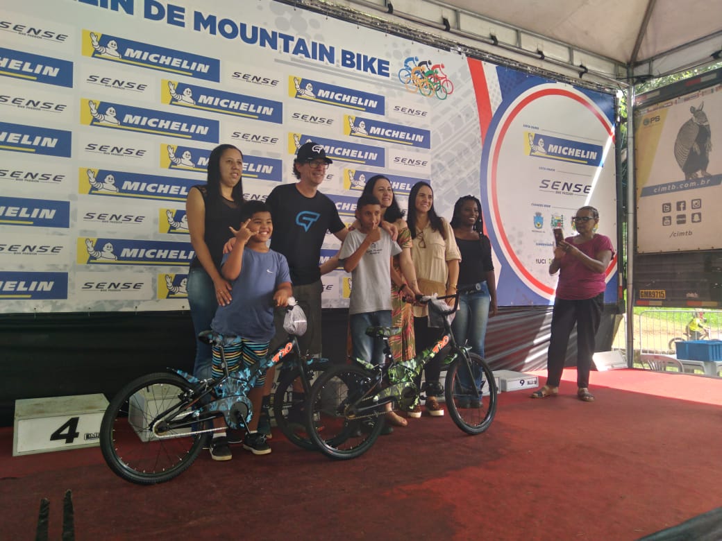 Alunos da rede municipal ganham concurso da Copa Internacional de Mountain Bike