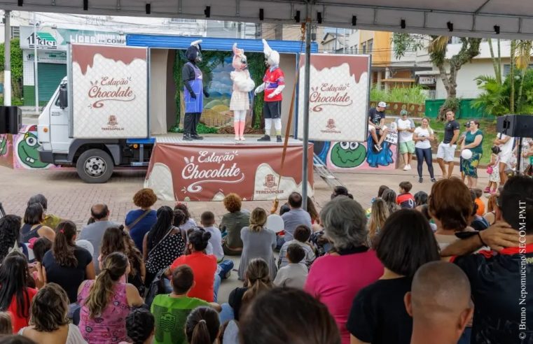 ‘Estação Chocolate’ anima famílias nas praças Olímpica e da Matriz de Santa Teresa, em Teresópolis