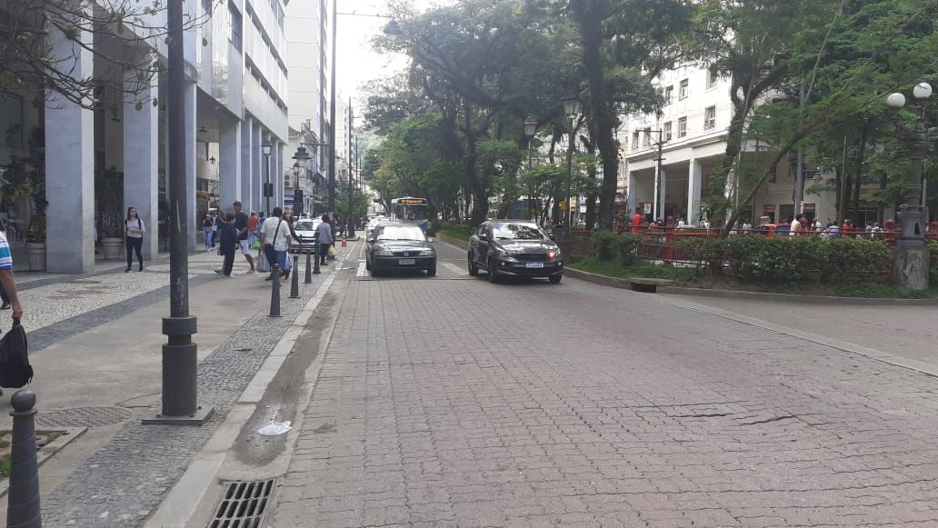 Saiba quais ruas ainda estão interditadas em Petrópolis em decorrência da chuva