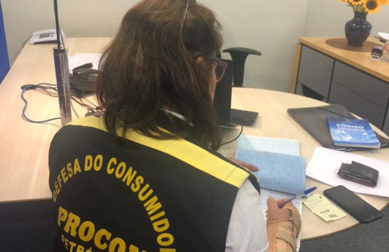 Procon autua agências bancárias da Rua do Imperador