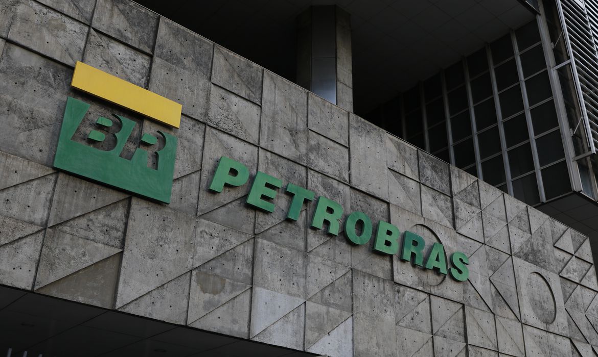 Petrobras encerra março com nível de utilização das refinarias em 91%