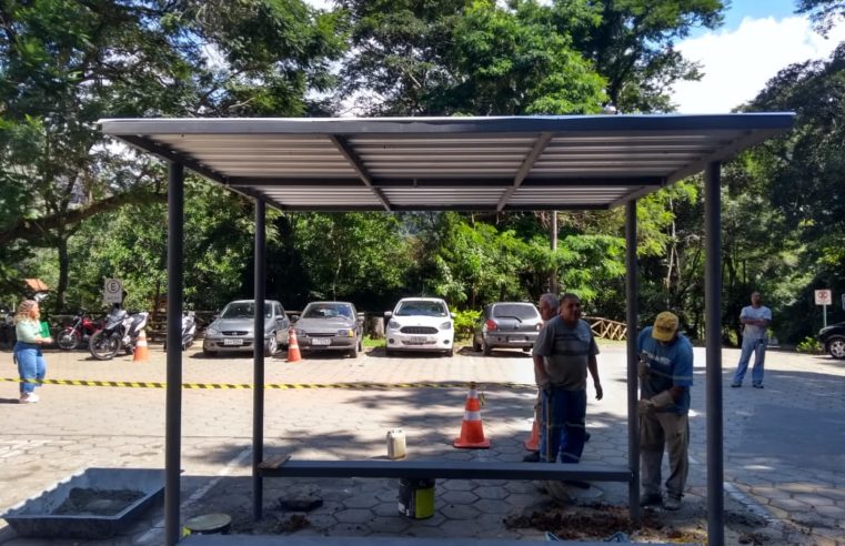 CPTrans revitaliza sinalização e troca abrigo de ônibus no Hospital Alcides Carneiro