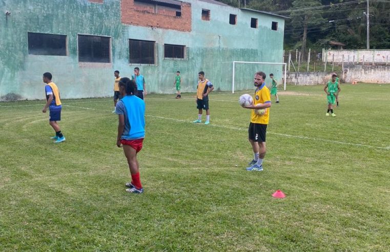 Seleção petropolitana sub-17 inicia treinamentos visando o Campeonato Estadual