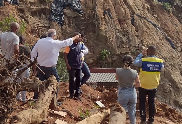 Técnicos da Prefeitura e do Estado visitam áreas atingidas por chuvas e avaliam inclusão em pacote de obras emergenciais
