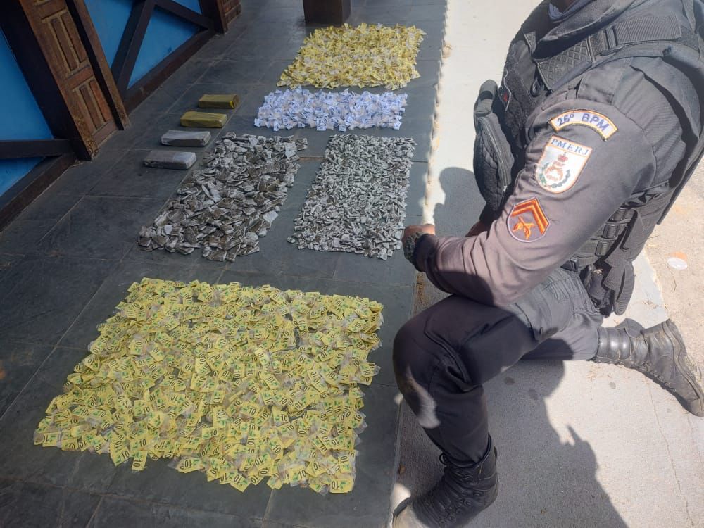 Polícia Militar apreende grande quantidade de drogas no Carangola