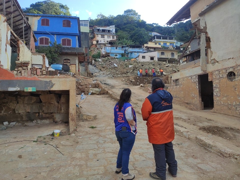 Força-tarefa da Defesa Civil reavaliará mais de 800 interdições no Vila Felipe