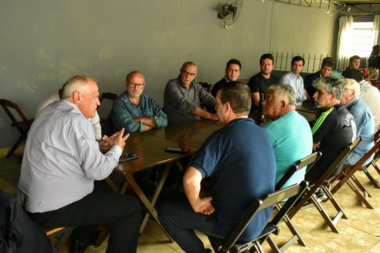 Prefeitura de Petrópolis realiza encontro com comerciantes do Itamarati para ouvir demandas