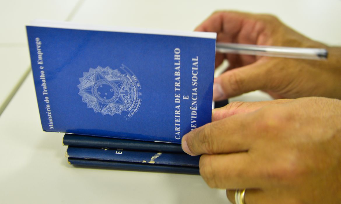 Balcão de Empregos da Prefeitura oferece 25 oportunidades esta semana