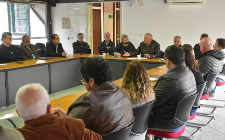 Prefeitura e setor produtivo debatem ações prioritárias para reação econômica de Petrópolis