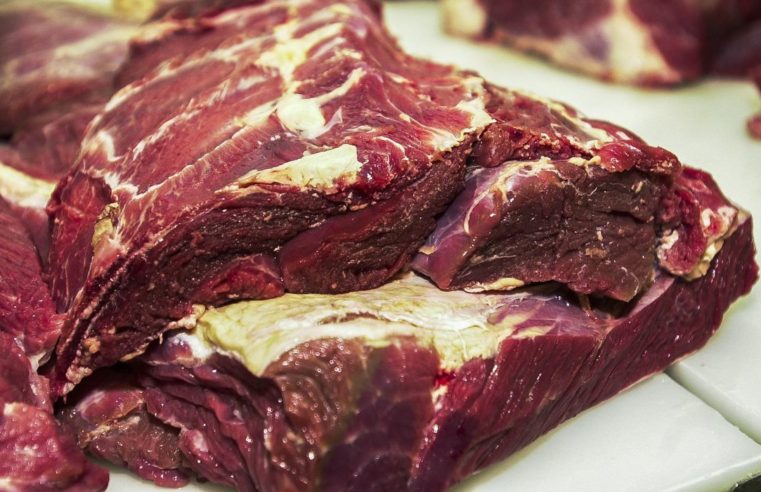 Para conter inflação, governo zera imposto de importação de alimentos