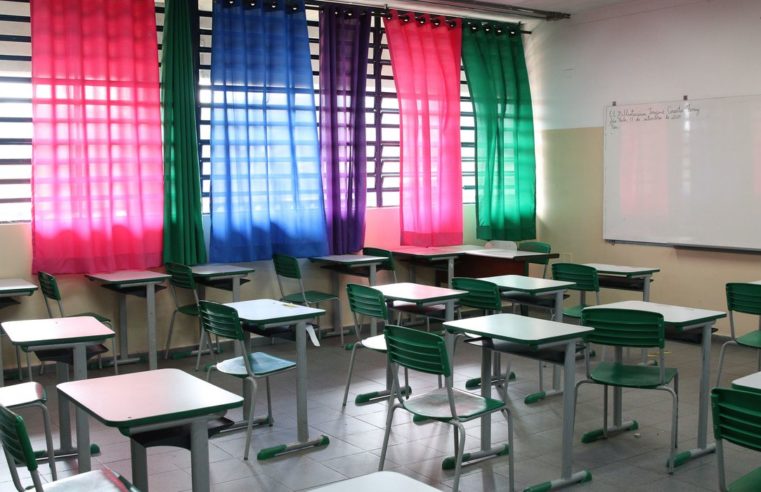 Covid-19: doze unidades, entre escolas e centros de Educação Infantil de Petrópolis, estão com aulas suspensas de forma total ou parcial