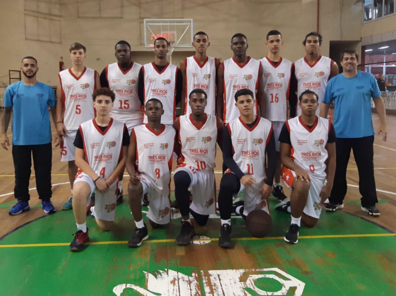 Basquete Três Rios vence mais um jogo e segue na liderança da Copa Serrana