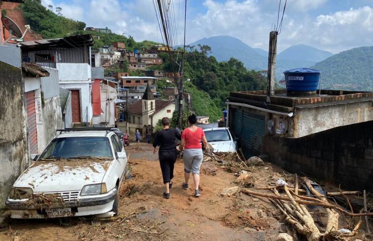 MPRJ e Prefeitura de Petrópolis fazem vistoria em locais afetados pelas chuvas na 24 de maio
