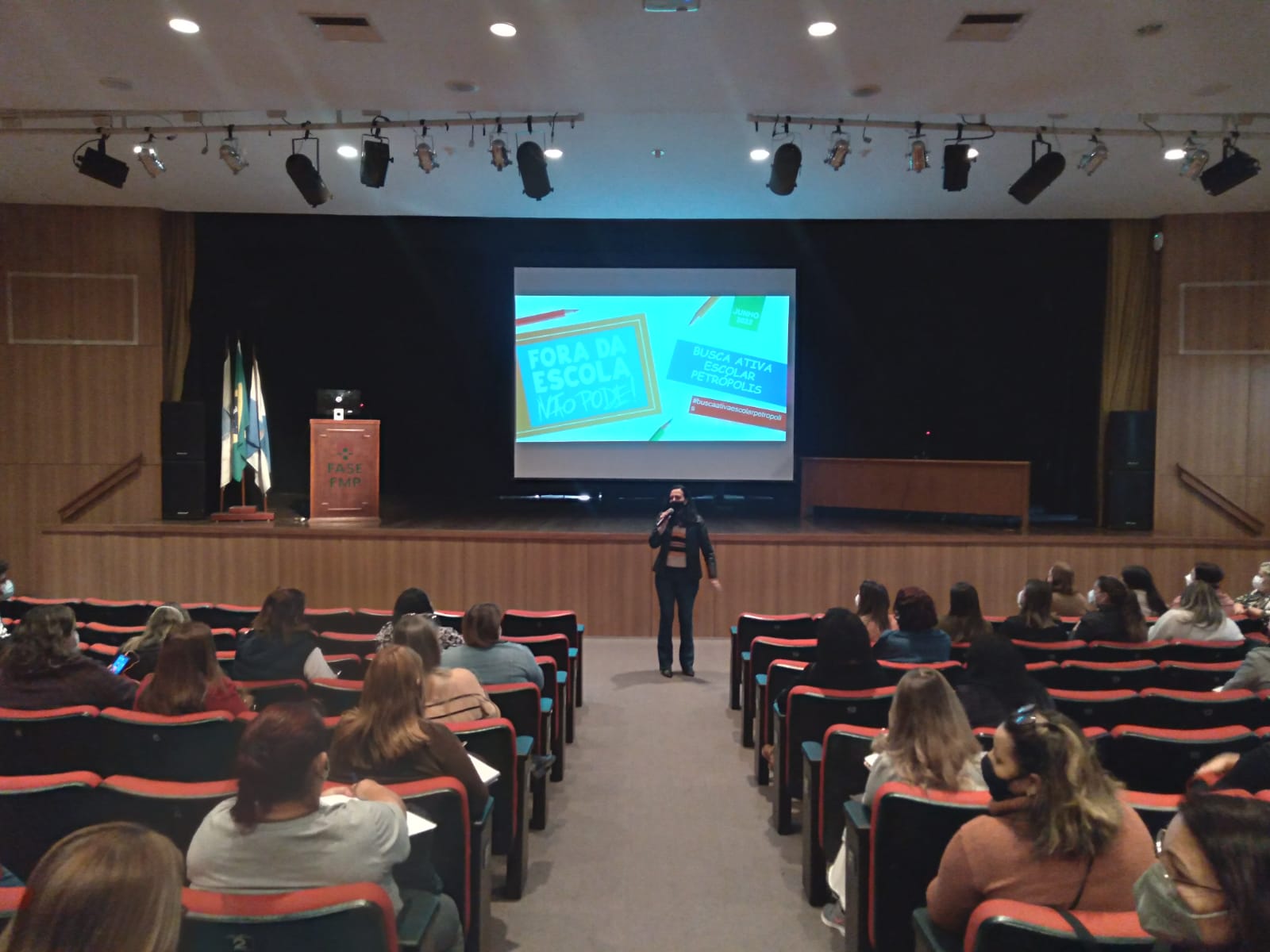 Campanha tem o objetivo de diminuir evasão escolar