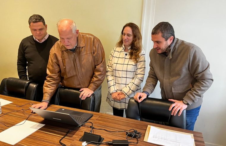 Prefeitura assina termo de cooperação para implantar Sistema Eletrônico de Informações