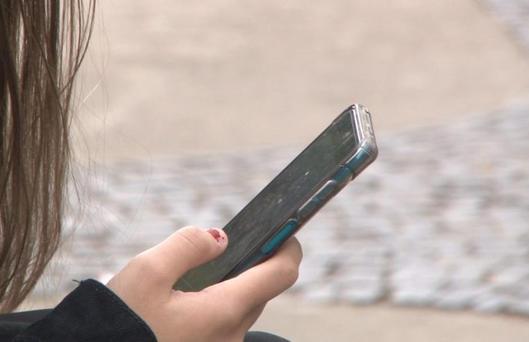 Vinte e quatro celulares foram furtados só em abril em Petrópolis
