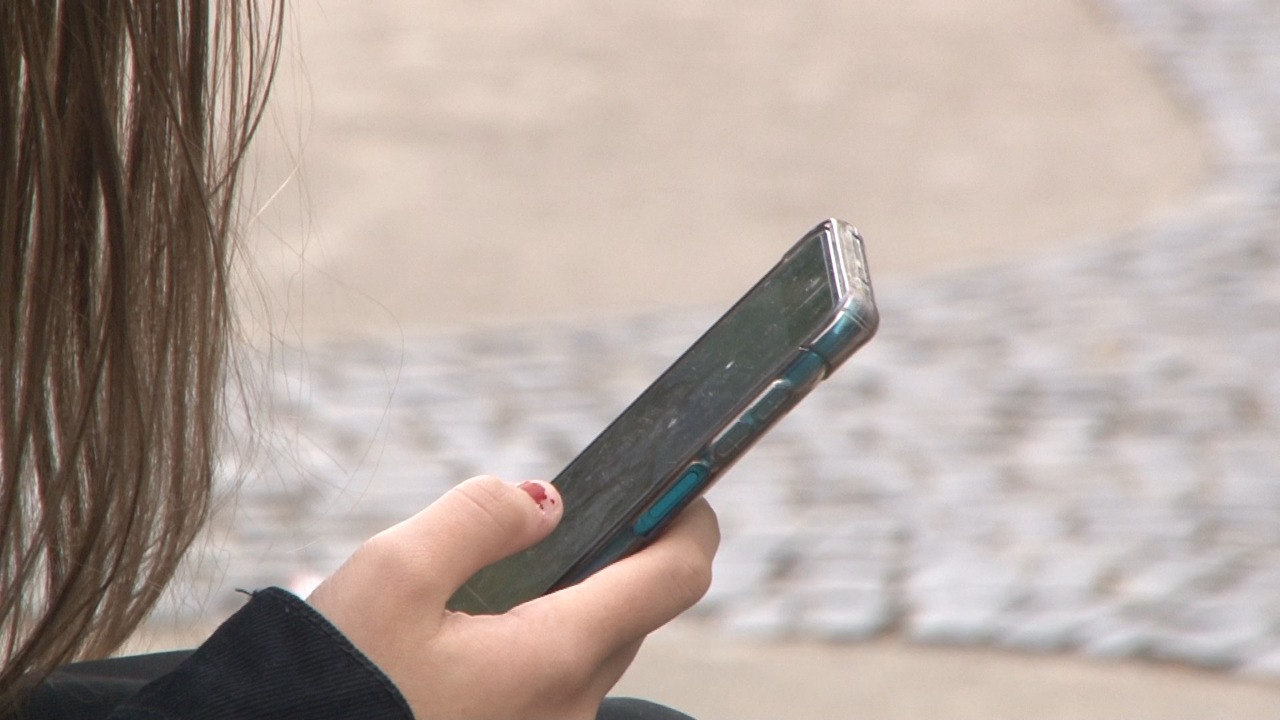 Vinte e quatro celulares foram furtados só em abril em Petrópolis