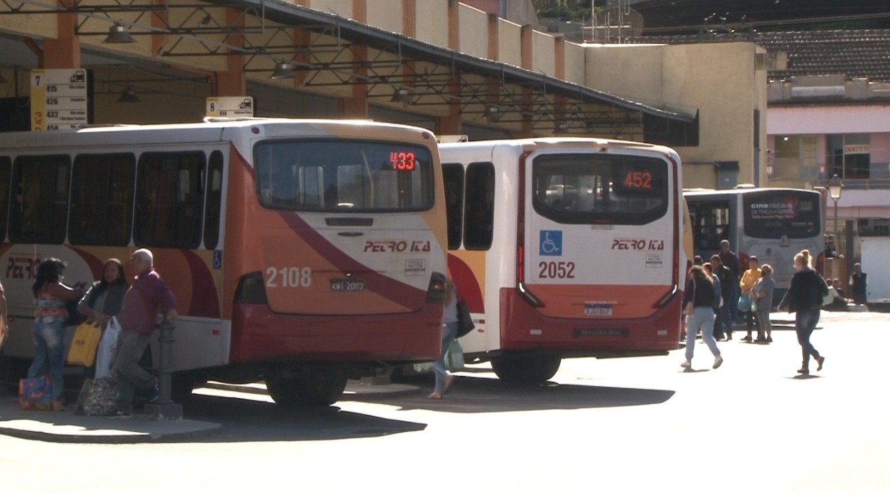 Empresas de ônibus de Petrópolis ainda não retornaram com 100% da frota